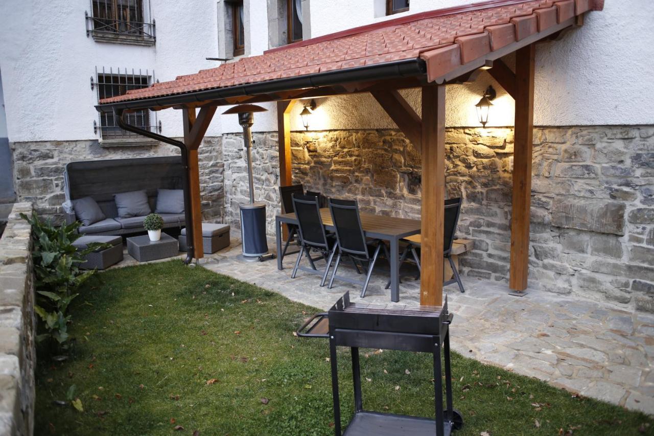 Aizkolarienea Apartment Ochagavía Exterior foto